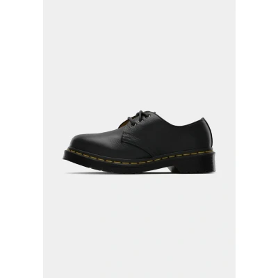 Abbildung von Dr. Martens Unisex 1461 3 Eye Shoe Oxford, Mehrfarbig, 40 EU
