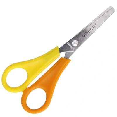 Abbildung von Westcott Kinderschere Gelb Linkshänder Schere mit integrierter 5 cm Skala Bastelschere 13 (5&quot;) ideal für Kinderhände Sicherheit durch abgerundete Spitze E 21593 00