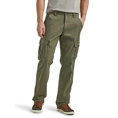 Abbildung von Wrangler Authentics Herren Stretch Cargo lockerer Passform Hose, Oliv/Blatt für Mich (Leaf It to Me), 36W / 32L