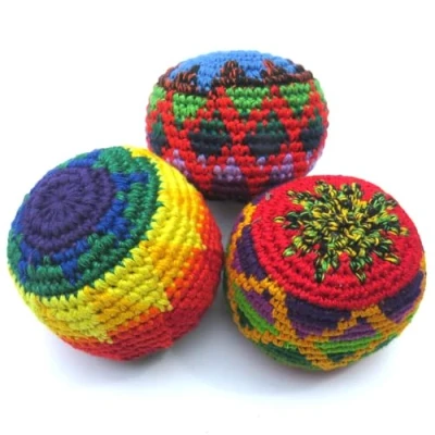Abbildung von Siesta Hacky Sack Ball Footbag Haggysack Hackisack Bälle Häckisäck Kickbälle Jonglierbälle (3er Set)