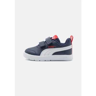 Abbildung von Puma Courtflex V3 Walkingschuh für Kinder, Größe: 26, Navy white red Schuhe