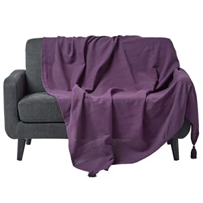 Abbildung von Homescapes große Tagesdecke Rajput, lila, Wohndecke aus 100% Baumwolle, 225 x 255 cm, Sofaüberwurf/Couchüberwurf in RIPP Optik