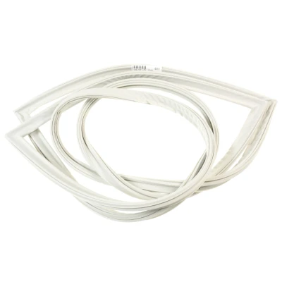 Abbildung von Set mit 2 Reinigungspads Schwarz + Decker Dampfmop FSMP20 Weiss