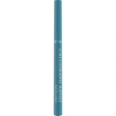 Abbildung von Catrice Calligraph Artist Matte Liner, Eyeliner, Nr. 030, Grün, sofortiges Ergebnis, farbintensiv, matt, vegan, ohne Mikroplastikpartikel, Nanopartikel frei, Parfüm, 1er Pack (1.1ml)