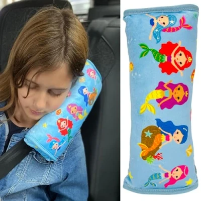 Abbildung von HECKBO Auto Schlafkissen für Kinder Mädchen Jungen Meerjungfrau Mermaid maschinenwaschbar kuschelweich Gurtkissen, Gurtschoner, Gurtschutz Sitzerhöhung, Kissen, Reisekissen, Urlaub