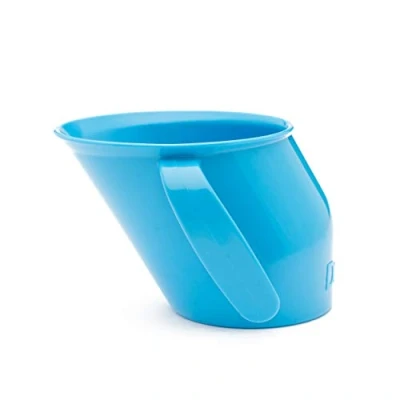 Abbildung von Doidy Cup Offener Trinklernbecher Für Babys &amp; Kleinkinder einzigartige schräge Form mit Henkelgriffen Becher Milch, Wasser Saft zum Zufüttern/ beim Abstillen ab 3 Monaten (Blau)