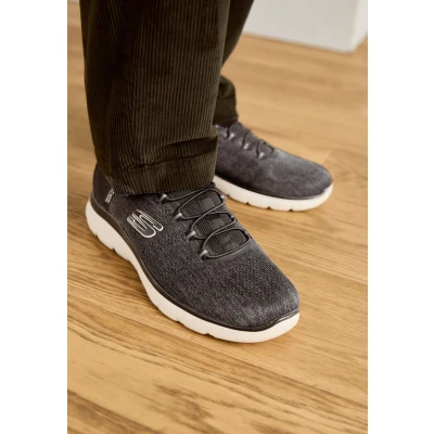 Abbildung von Skechers Sport Summits Sneaker low black, Herren, Größe: 42.5, Black Schuhe