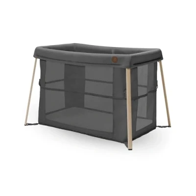 Abbildung von Maxi Cosi Iris 2 in 1 Reisebett Baby, 0 3 Jahre, bis zu 15 kg, kompaktes Reisebettchen, Schlafebenen, faltbar, Schaumstoffmatratzen, Seitenteile aus Netzmaterial, Reisetasche, Beyond Graphite
